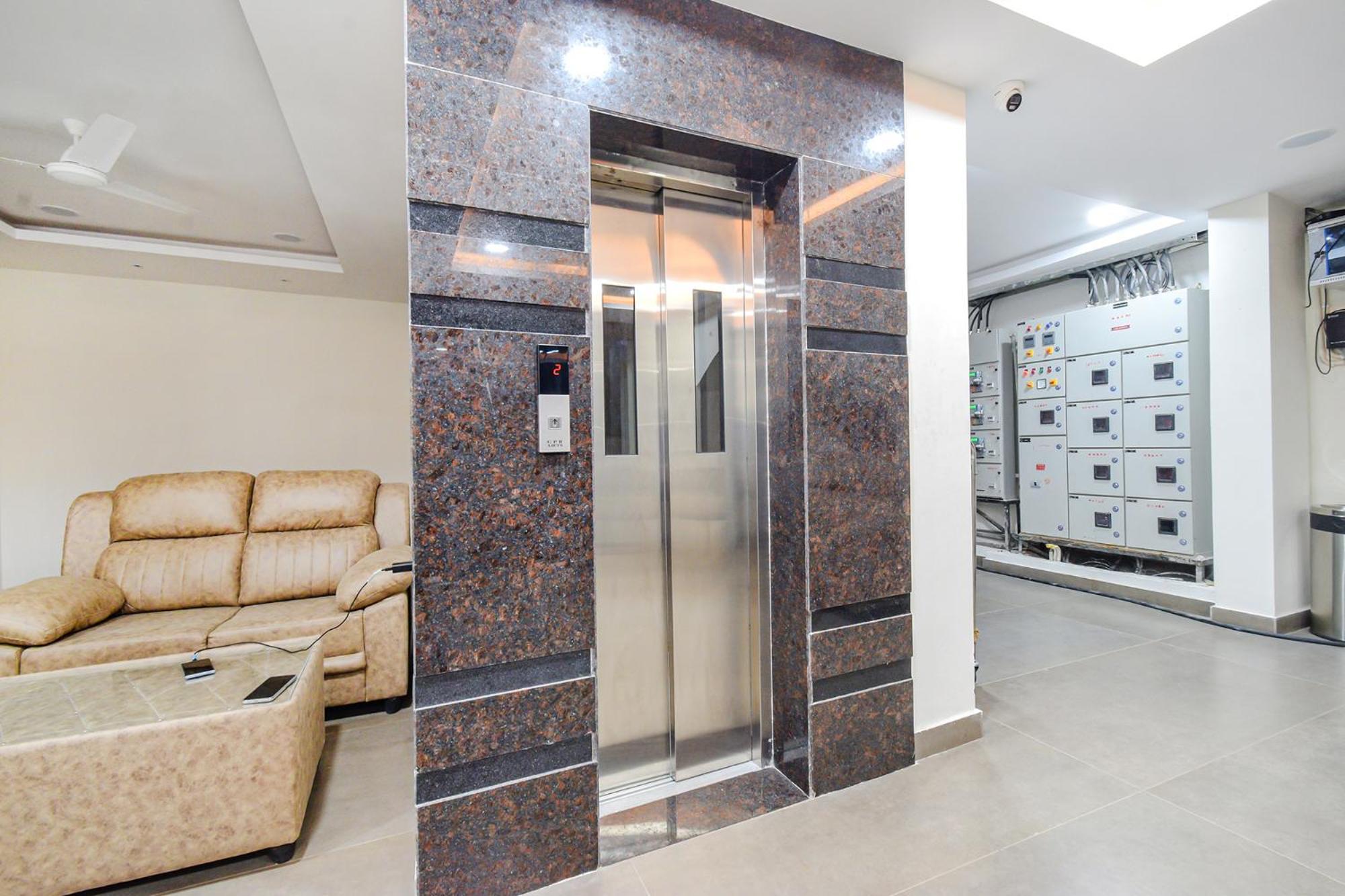 Fabhotel Seri - Nr Kims Hospital, Gachibowli Hajdarábád Exteriér fotografie