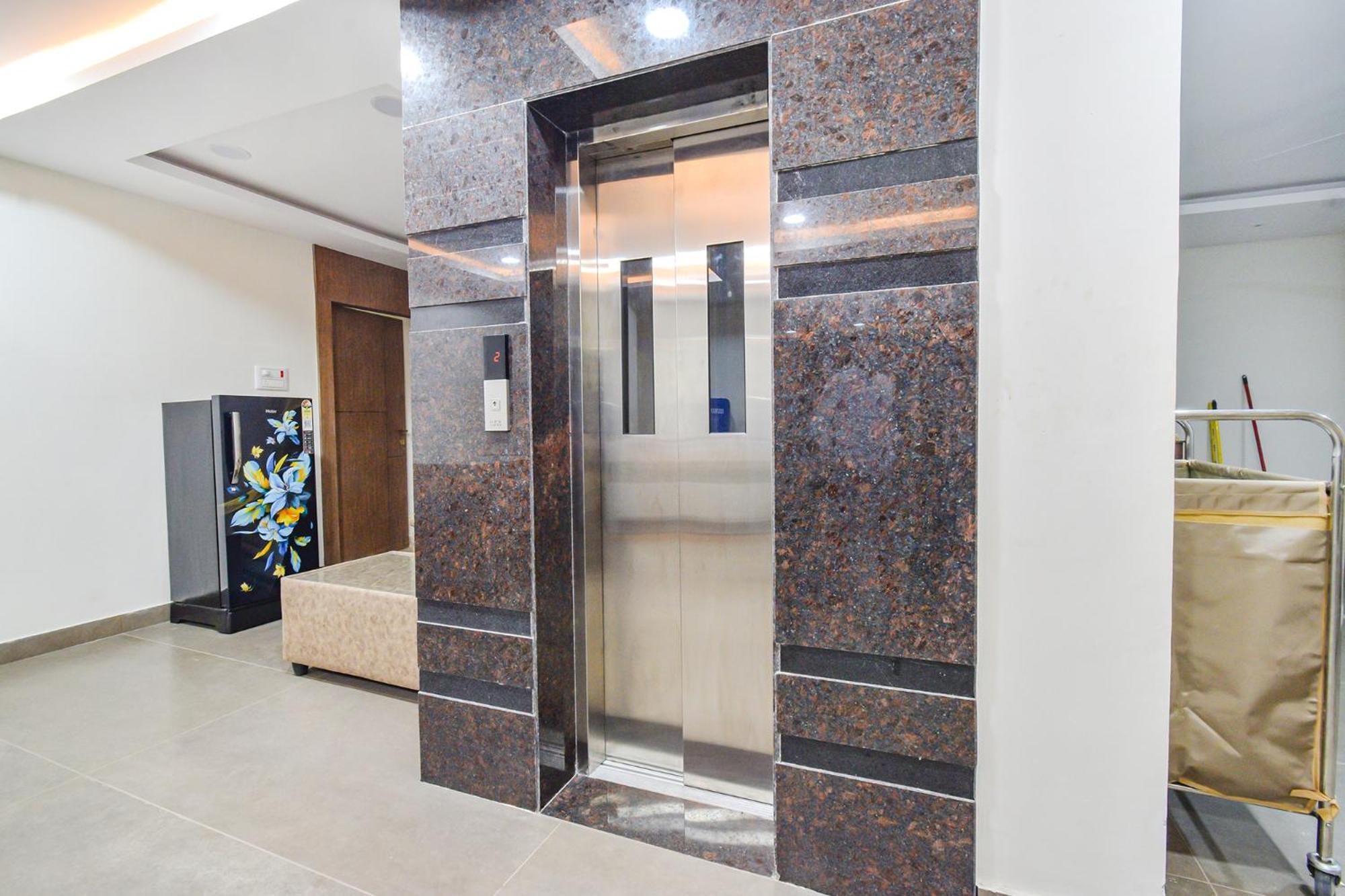 Fabhotel Seri - Nr Kims Hospital, Gachibowli Hajdarábád Exteriér fotografie